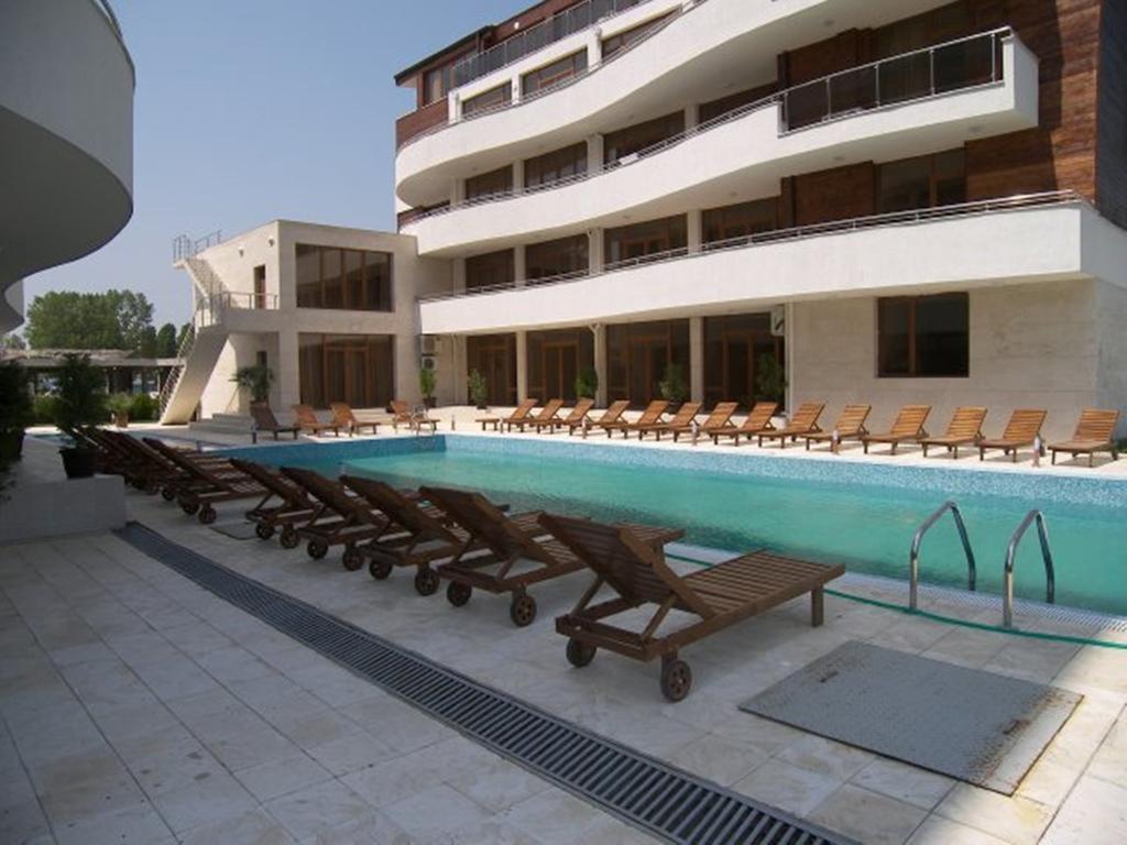 Eden - Menada Apartments Sunny Beach Exterior photo