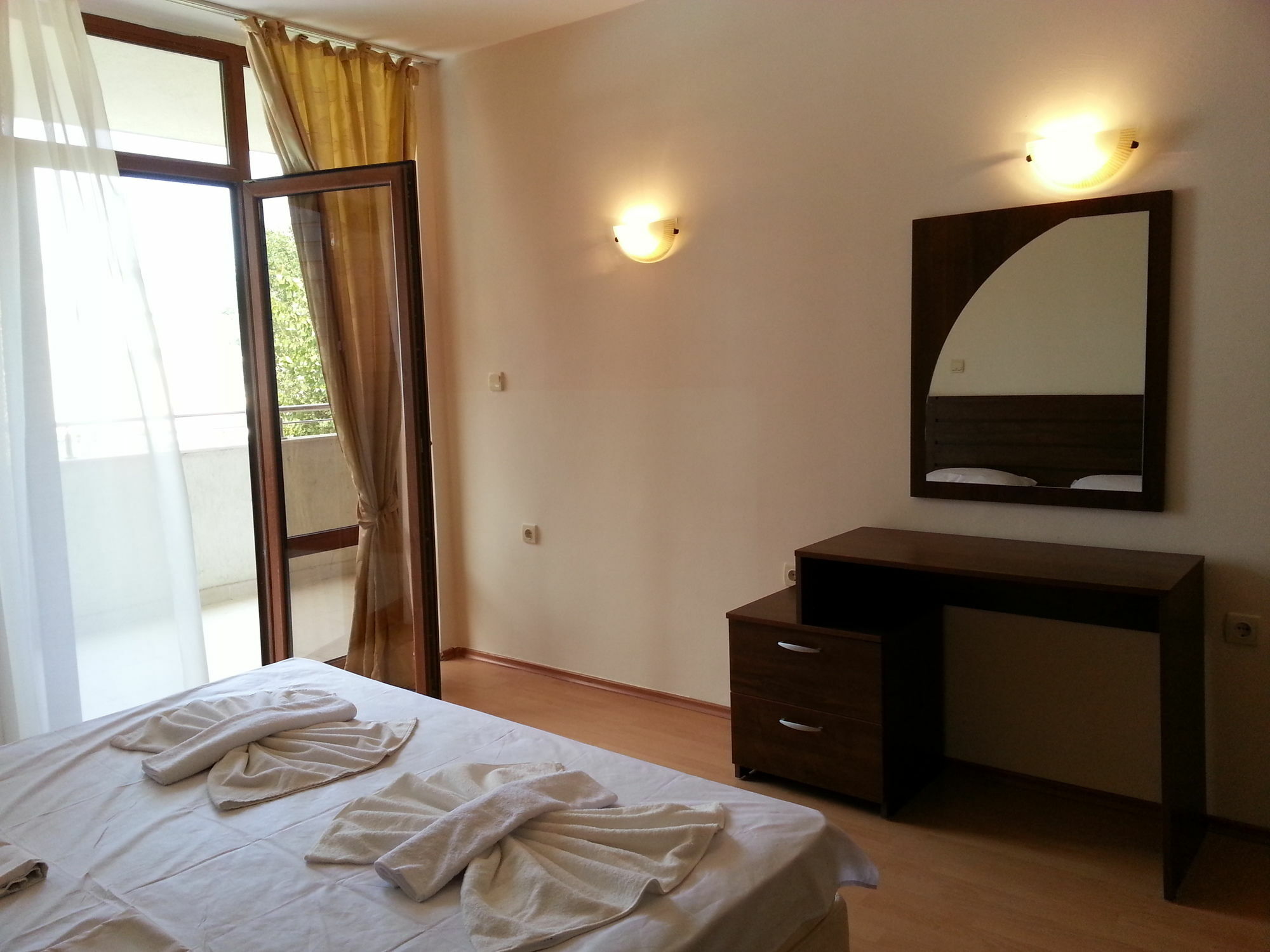Eden - Menada Apartments Sunny Beach Exterior photo